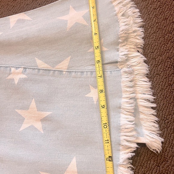 Preowned Show Me Your MuMu Light Blue Stars Berkeley Bells Flare Jeans Sz 28 - Picture 8 of 15